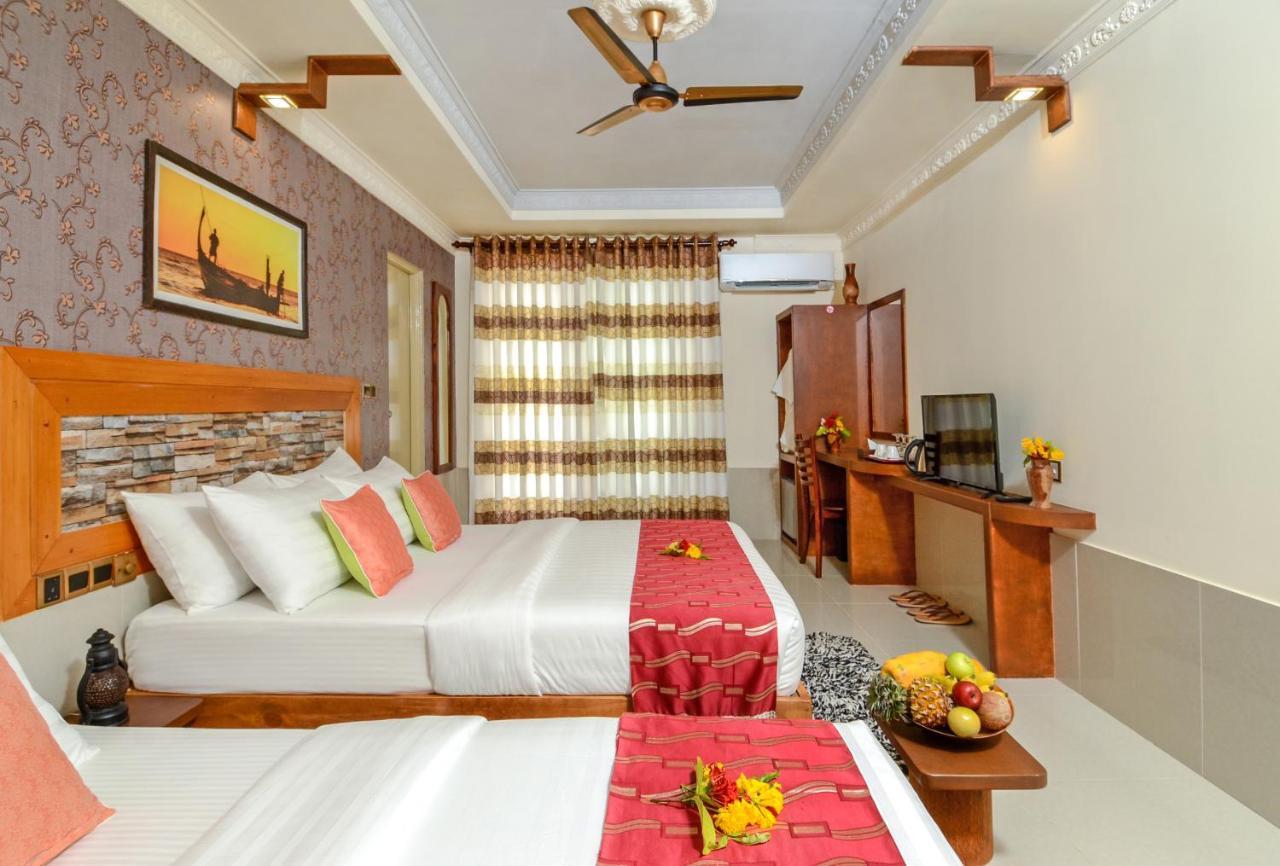 Maladiwa Beach & Spa Maafushi Eksteriør bilde